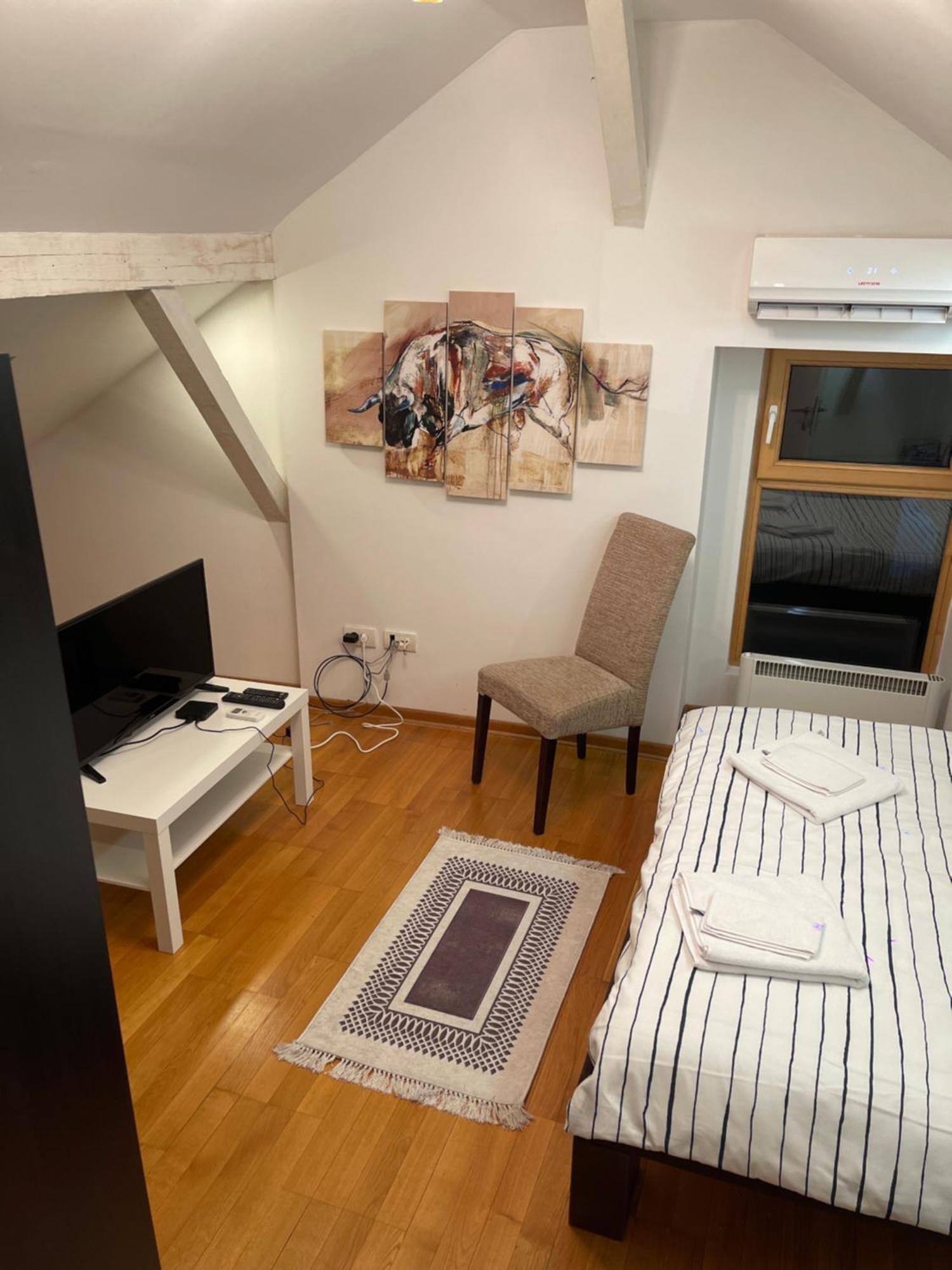 Double Bedroom In